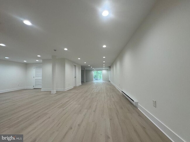 Building Photo - 473 LINVILLE Rd