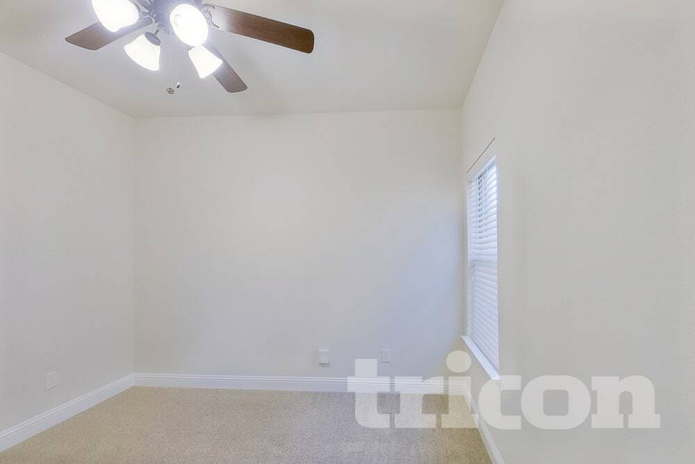 Building Photo - 208 Melody Wy