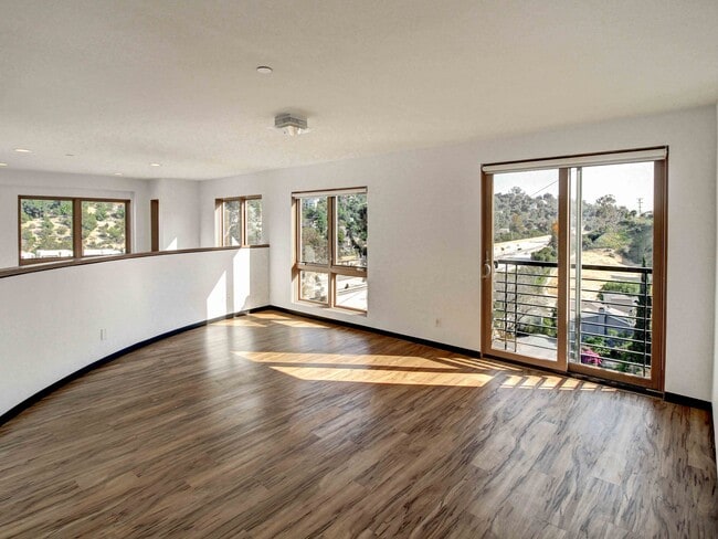Light Filled Loft - 2612 Corralitas Dr