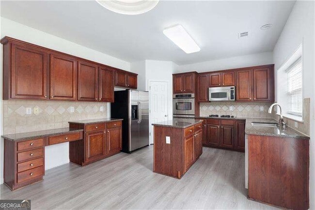 Building Photo - 4987 Rustic Canyon Dr