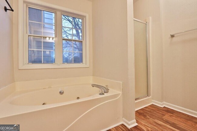 Building Photo - 154 Leighs Grove Ct