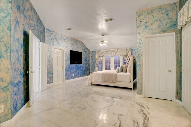 Building Photo - 2707 Sterling Fields Dr