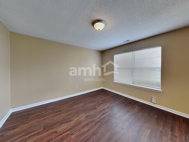 Building Photo - 17378 Austrian Pine Way