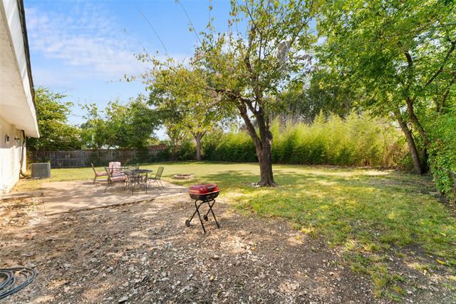 Building Photo - 2426 Cloverdale St