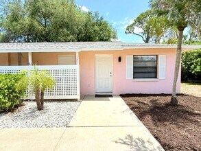Building Photo - 8388 S Tamiami Trl