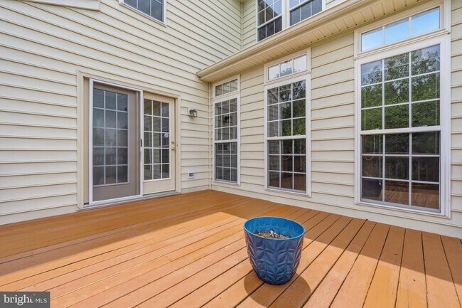 Building Photo - 5407 Silver Maple Ln