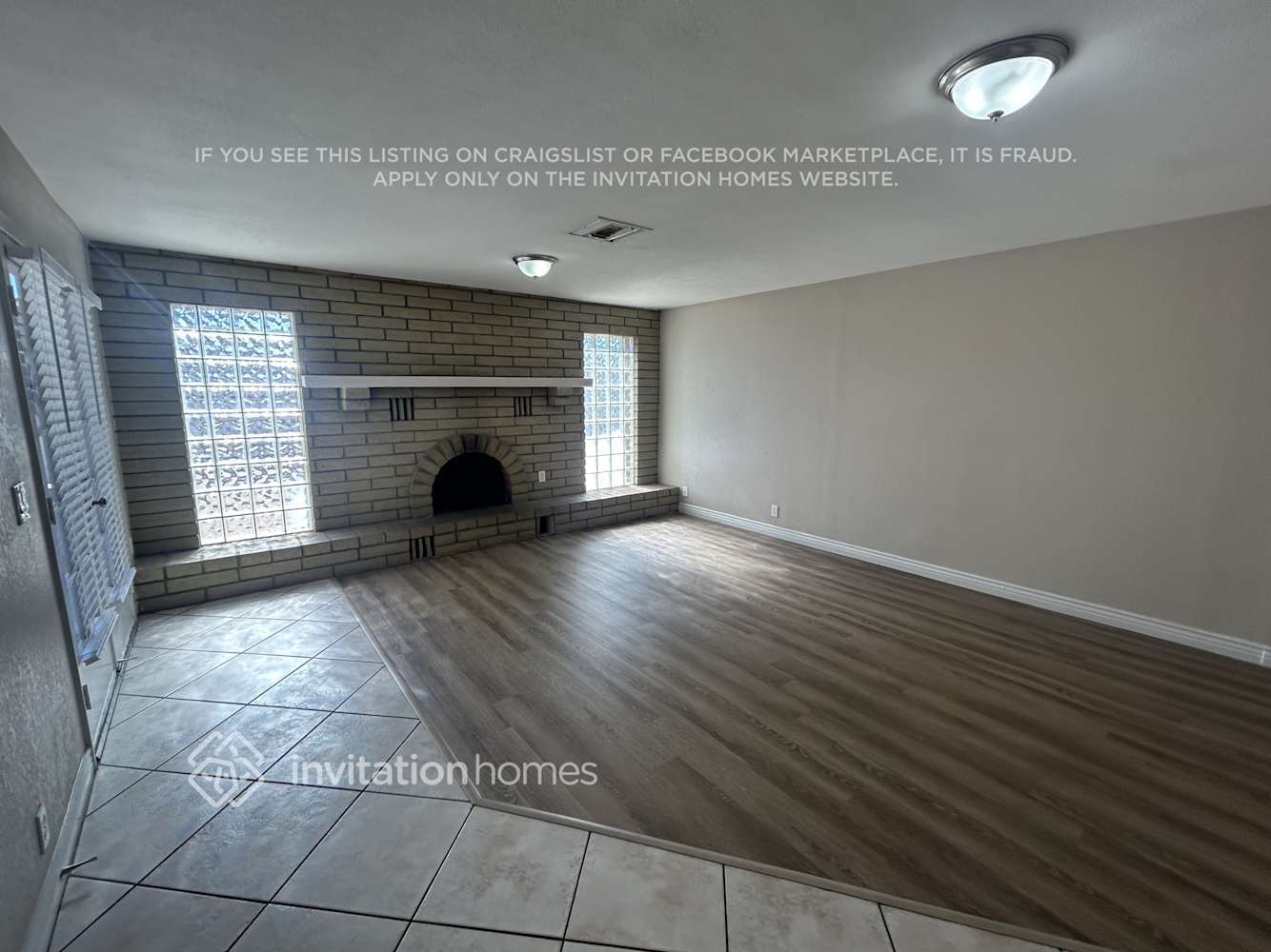 Building Photo - 5419 W Mercer Ln