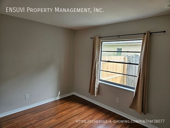 Building Photo - 16009 Marshfield Dr