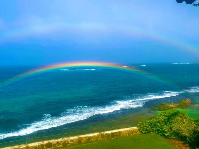 Building Photo - WINDSURFER'S DREAM...OCEAN FRONT KUAU POIN...