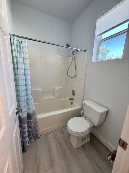 Building Photo - 1193 Woodburn Cir