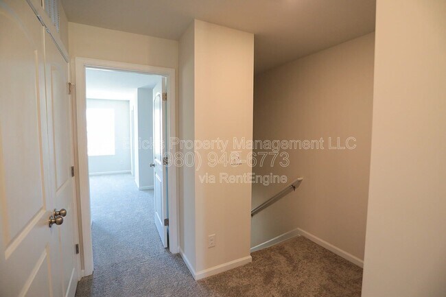 Building Photo - 230 Winston Ln