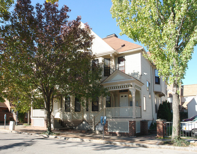 Building Photo - 51-55 Windsor St