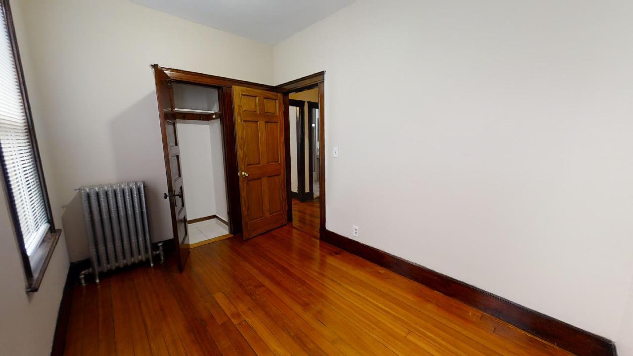 Building Photo - 33 Bellingham St