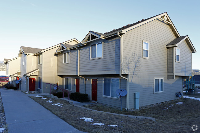 Primary Photo - Lone Tree Village Apartments