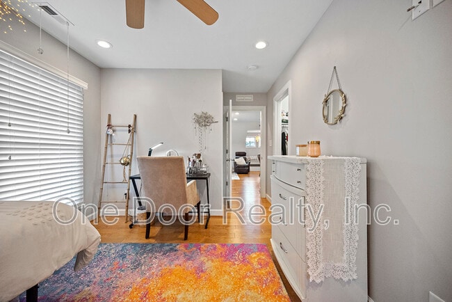 Building Photo - 805 Lafayette St