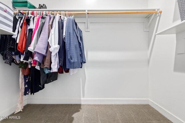 Building Photo - 2647 E Contention Mine Rd