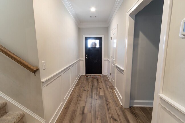 Building Photo - Available July 15, 2026