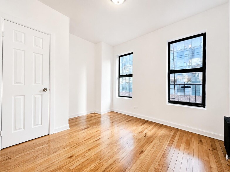 Building Photo - 1270 First Avenue