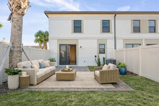 Building Photo - 14526 Stellar Pl