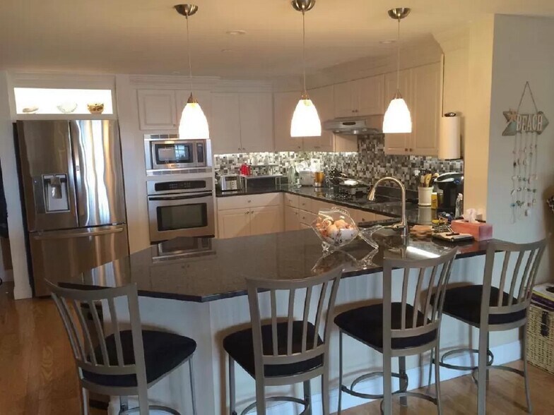 kitchen - 1 E Grand Ave