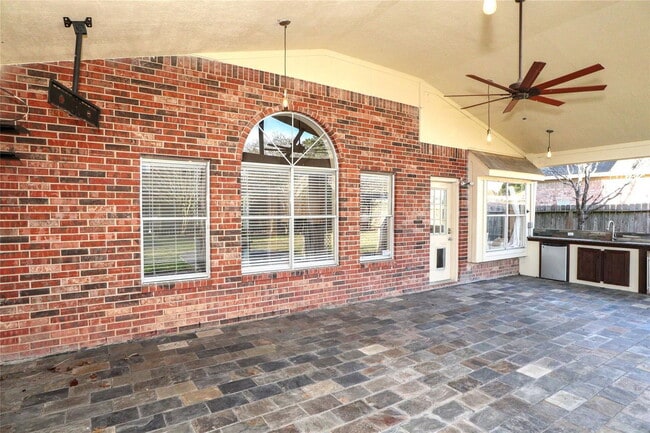 Building Photo - 23207 Olive Ridge Ct