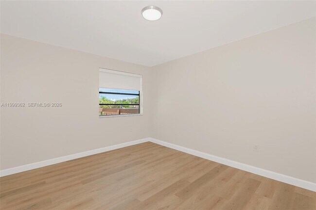 Building Photo - 11125 SW 132nd Ct