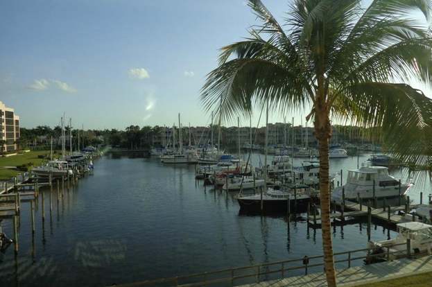 Building Photo - 2060 Matecumbe Key Rd