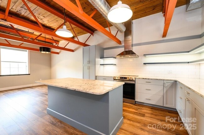 Building Photo - 1001 West Ave NW