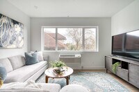 Building Photo - 4980 N Vancouver Ave