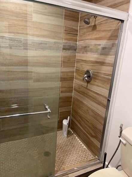 Building Photo - 19055 NW 62nd Ave