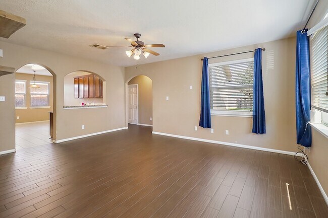 Building Photo - 8314 Hampton Bay Drive