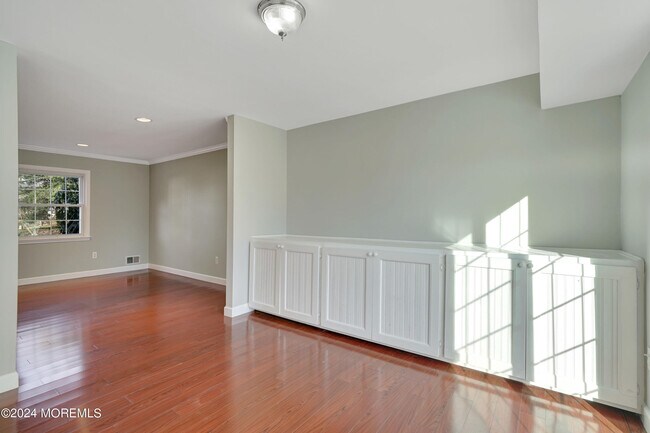 Building Photo - 22 Brookside Ct