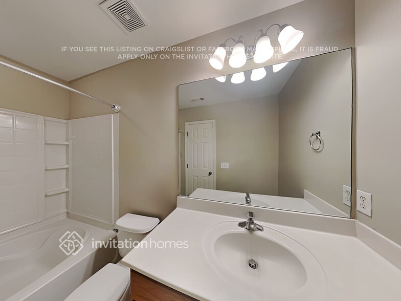 Building Photo - 5870 Ridge Stone Way