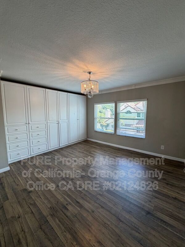Building Photo - 25321 Vista Hermosa