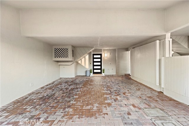 Building Photo - 51 Blue Lagoon