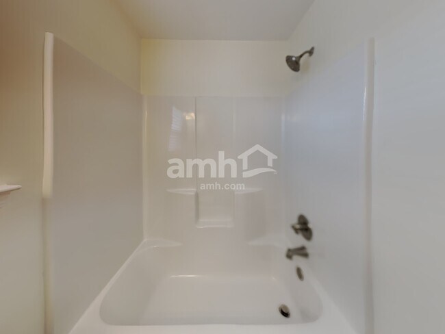Building Photo - 304 San Anselmo St