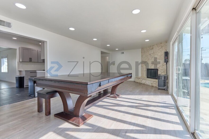 Building Photo - 1410 Central Ave