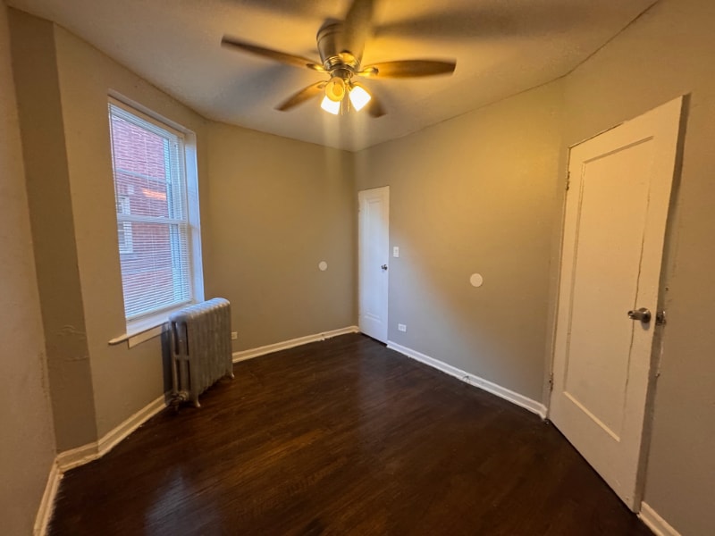 Building Photo - 5901-5911 W Huron St