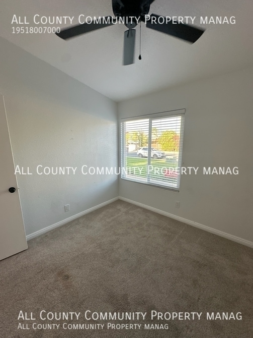 Building Photo - 1857 Creekside Dr