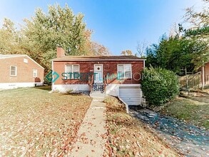 Building Photo - 1272 Laughren Dr