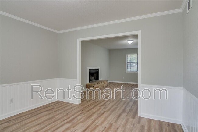 Building Photo - 4052 Danielle Dr