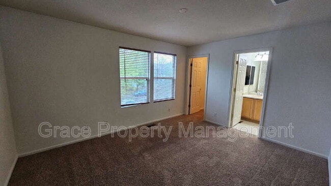 Building Photo - 11016 Claude Ct