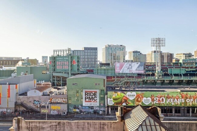 Building Photo - No Brokers Fee, Central Kenmore Sq. Location, Large Unut, Stainless Steel Kitchen Appliances