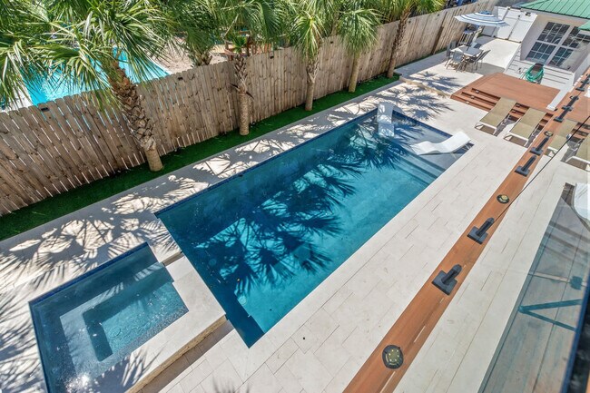 Building Photo - 95 Cobia St