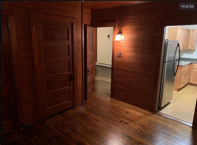 Building Photo - 11A Point Pleasant Rd