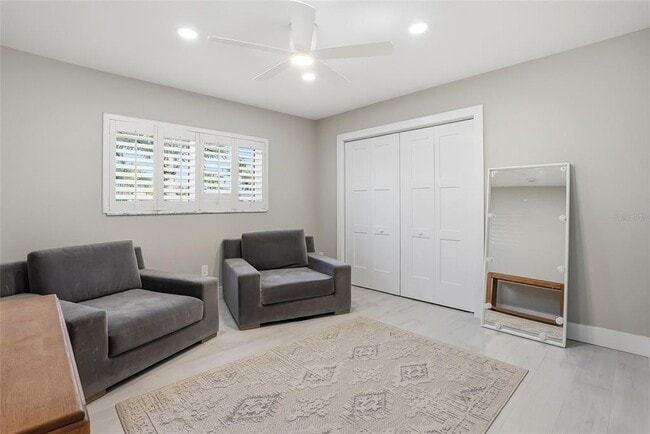 Building Photo - 3918 Americana Dr