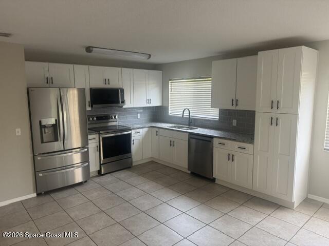 Building Photo - 425 Tewksbury Ln NE