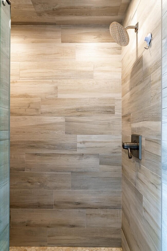 Building Photo - c4 Saddle Ridge Rd