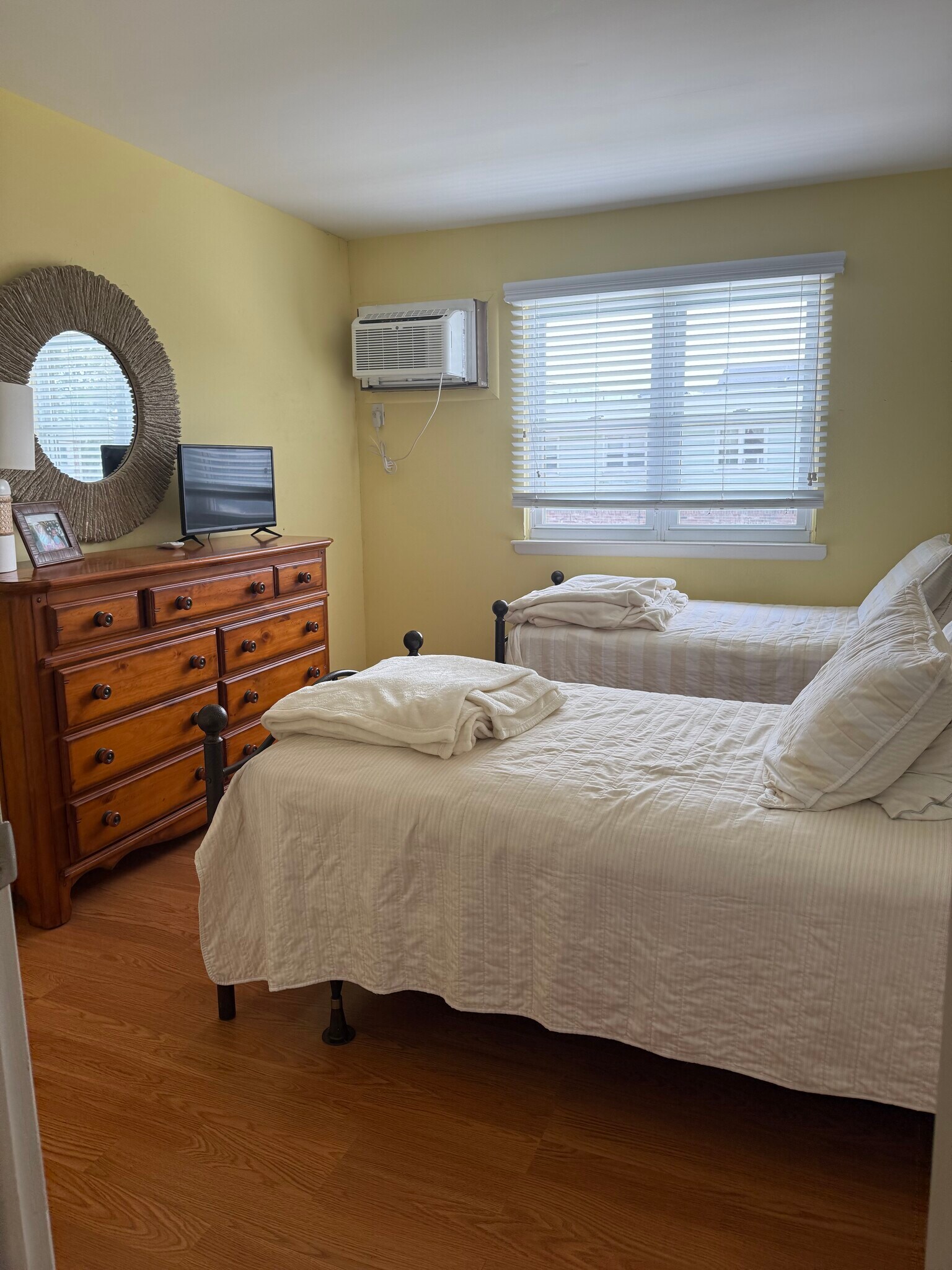 Building Photo - 96 Seaspray Ct