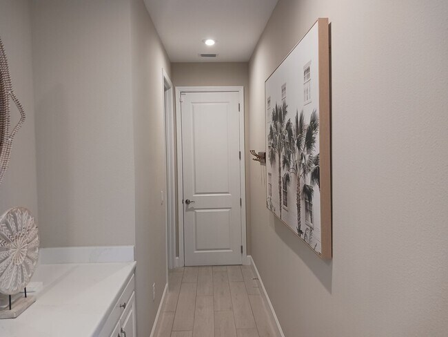 Building Photo - Here is your chance to live in Model Home!...